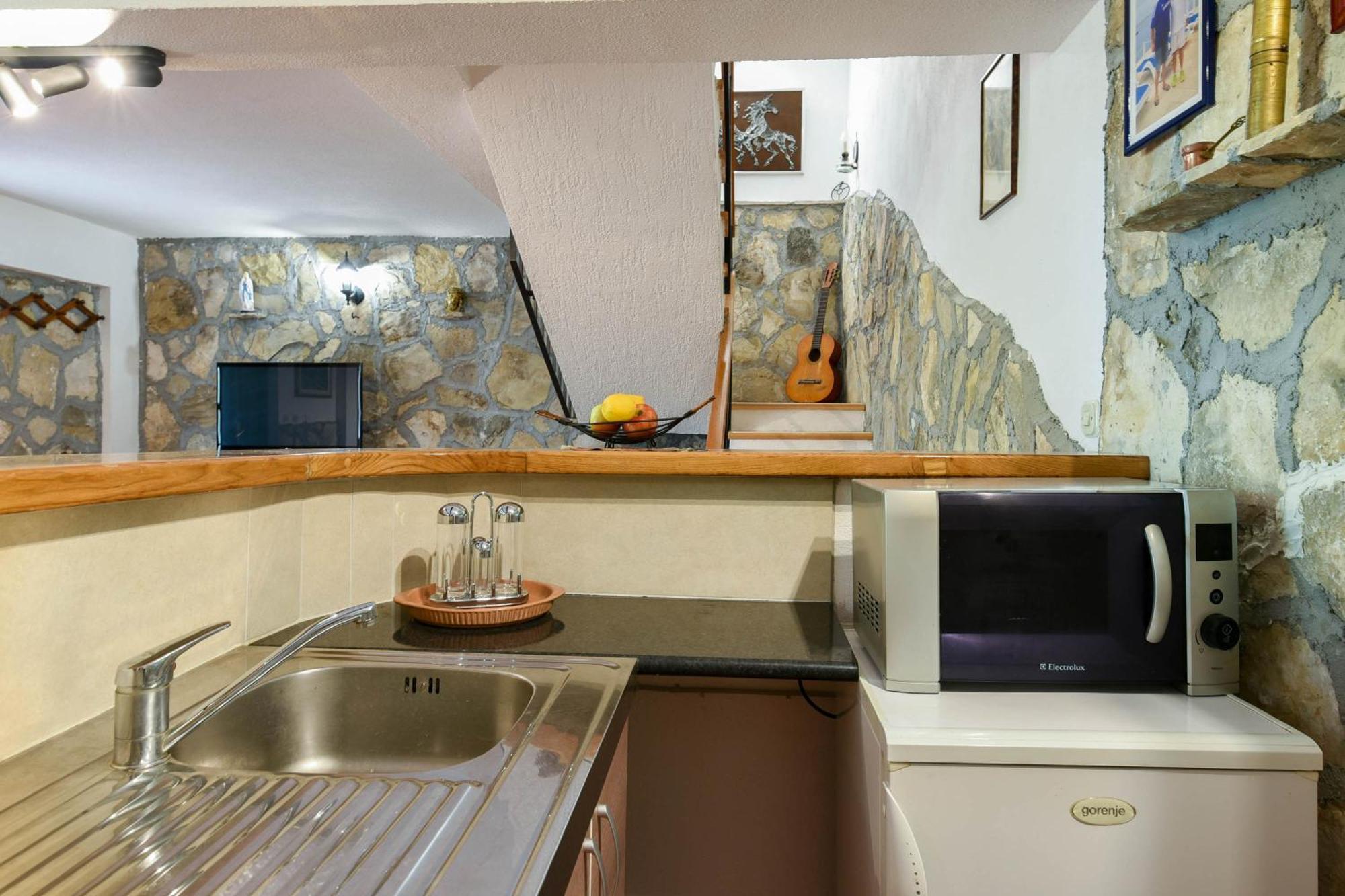 Villa Danica On The Hills, Seaview Подстрана Екстериор снимка