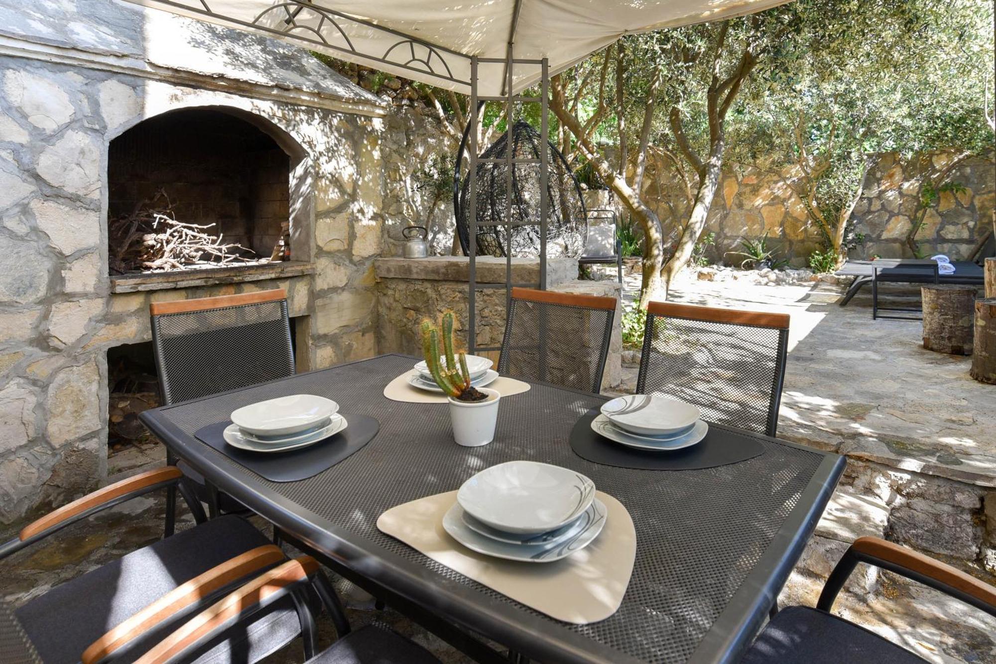 Villa Danica On The Hills, Seaview Подстрана Екстериор снимка