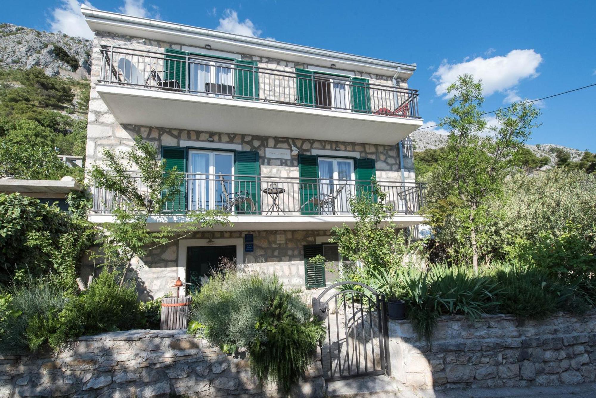 Villa Danica On The Hills, Seaview Подстрана Екстериор снимка